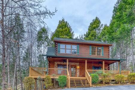 The Great Escape - Min From Parkway With Hot Tub Villa Gatlinburg Ngoại thất bức ảnh